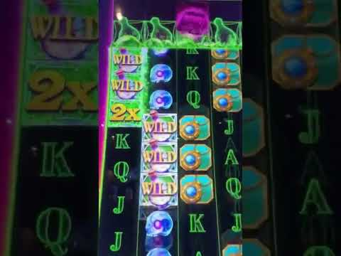 Czym są kaskadowe bębny w automatach?